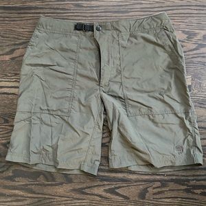 Mountain Hardware hiking shorts
